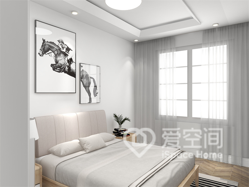 次卧大面积使用白色背景，搭配原木色地板和床体，空间明亮干净。