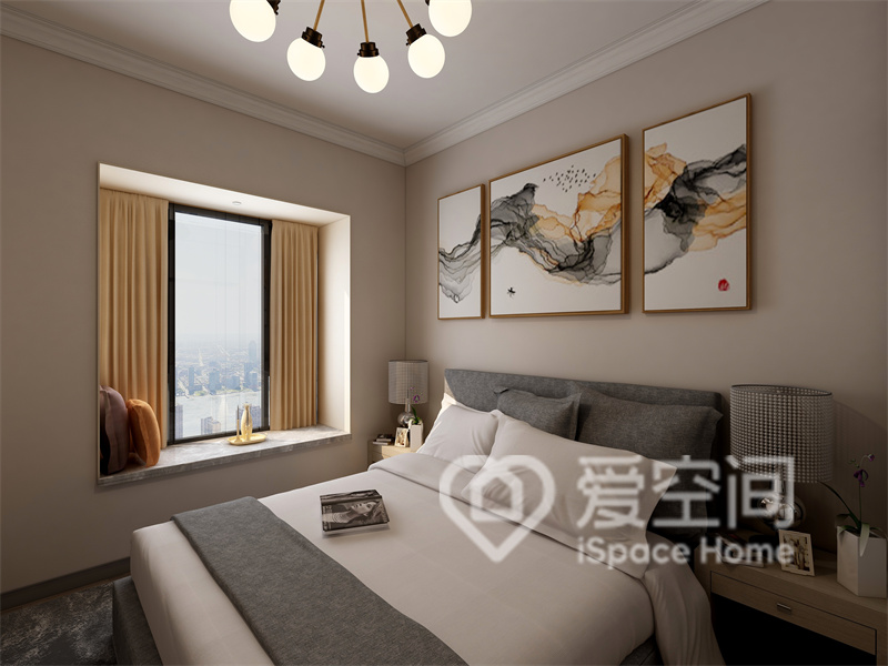 主卧色调雅致温馨，灰白色床品碰撞，加入装饰画点缀，时尚感拉满。