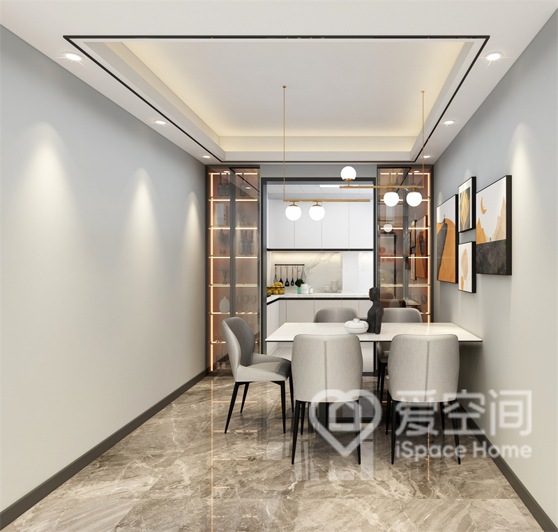 浅色调令用餐环境变得更加安静，灯光铺满房间，白灰色餐椅塑造出朦胧的美感，高级氛围油然而生。
