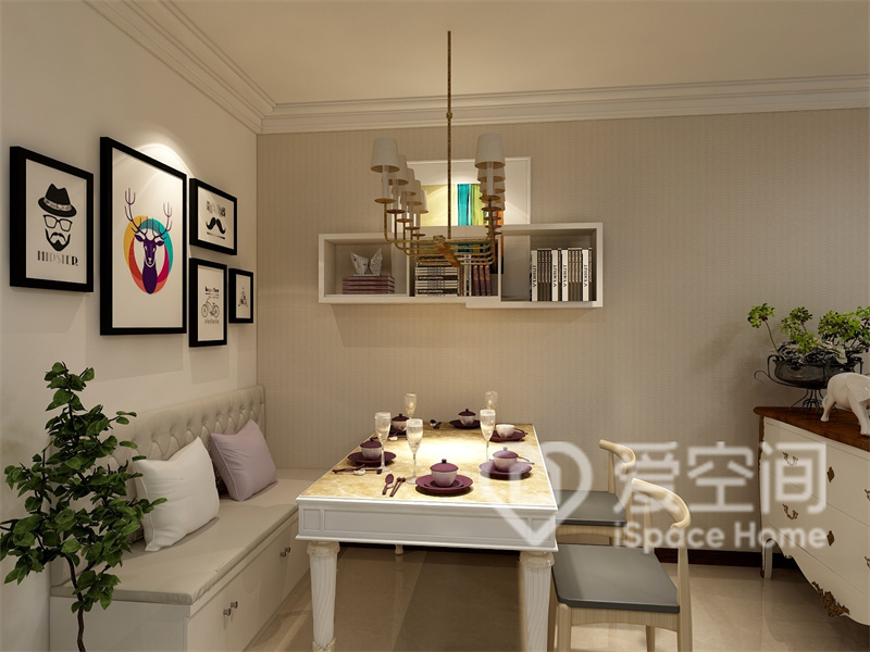 餐椅与卡座形成鲜明对比，用餐氛围更加灵活，装饰挂画的点缀柔和了单调的氛围，令空间显得文艺十足。